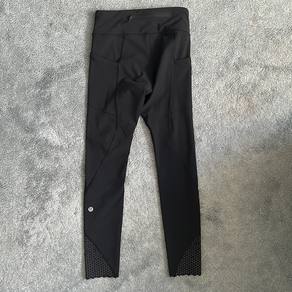 Lululemon Black Scalloped Edge Leggings